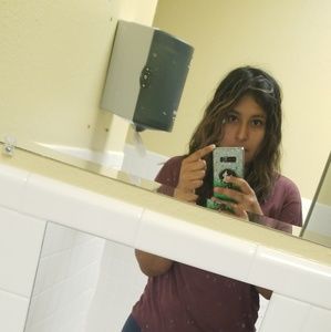 Meet your Posher, Elena